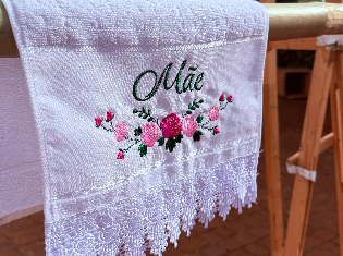 ELIENE GOMES DE MORAES (TEAR)