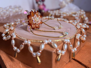 LUCIA HELENA FORNEL DO VALLE PAUZE (JOIAS EM PEDRA)